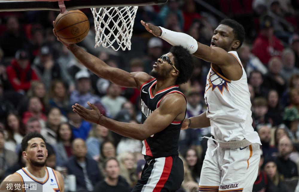 特的身体压 特的身体压